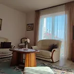 White Column House Apartment *