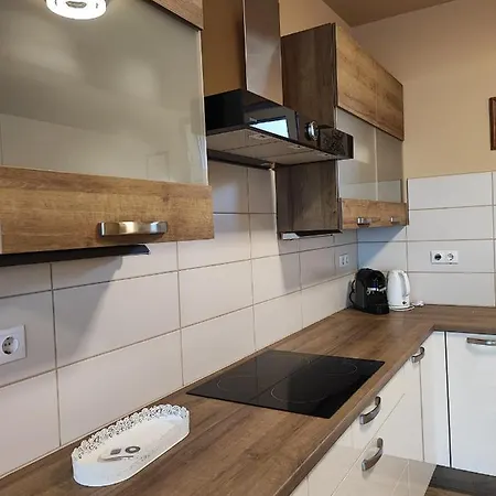 דירה White Column House *