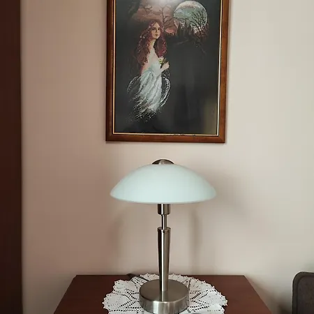 White Column House * דיוסד